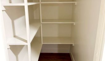 909 S Lake Summit Dr, Anaheim, CA 92807