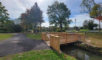 15 Anita Rd, Johnston, RI 02919