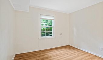 5904 LENOX Rd, Bethesda, MD 20817