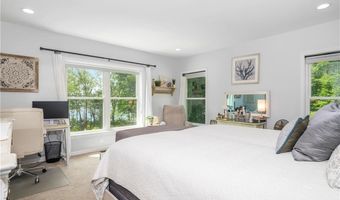 420 E Wallum Lake Rd, Burrillville, RI 02859