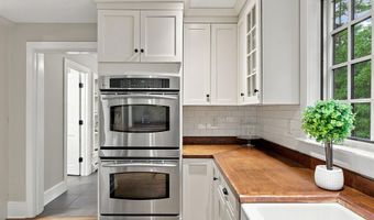4 Russell Hill Rd, Brookline, NH 03033