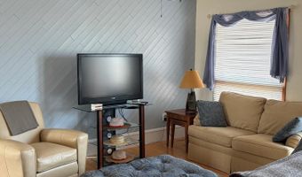412 Bayview Ave, Bayville, NJ 08721
