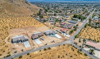 19707 Roanoke Rd, Apple Valley, CA 92307