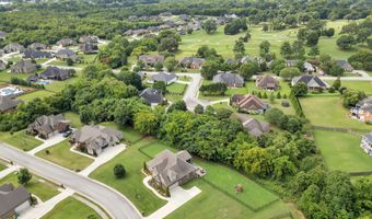 1439 Edenbridge Dr, Alcoa, TN 37701
