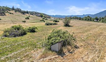 11597 Corp Ranch Rd, Ashland, OR 97520