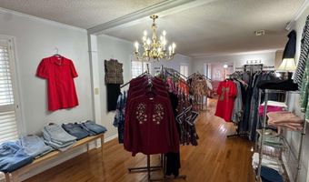 240 Whittle Cir, Ashburn, GA 31714