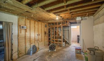 317 E Lucas St, Algona, IA 50511
