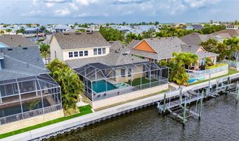 5713 SEA TROUT Pl, Apollo Beach, FL 33572