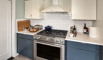 803 PIONEER Rd, Brookings, OR 97415