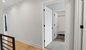 1282 Oak St, Columbus, OH 43205