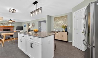2426 Guardian Ct, Arnold, MO 63010