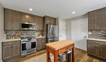 15915 SE HAROLD Ave, Milwaukie, OR 97267