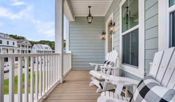 1068 Capersview Ct, Awendaw, SC 29429