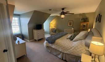 4 Maple Grove Way, Athens, OH 45701