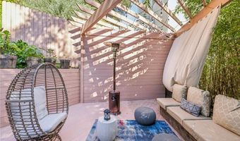 2041 N Beverly Glen Blvd, Los Angeles, CA 90077
