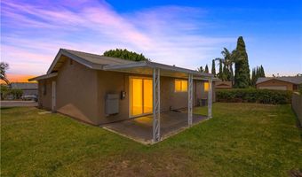 308 Retreat Ct, Fallbrook, CA 92028