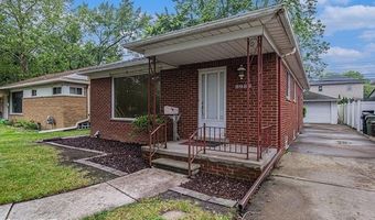 9986 Becker Ave, Allen Park, MI 48101