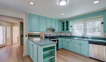 42 Brookwood Rd, Camden, SC 29020