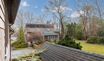 29 Sturgis Ln, Barnstable, MA 02630