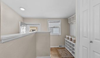 1631 N WILMER St, Appleton, WI 54911