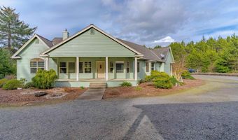 875 SW Edgewater Dr, Waldport, OR 97394