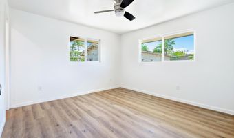 323 W Papa Ave, Kahului, HI 96732