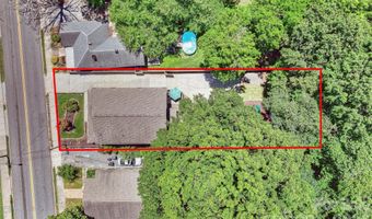 1617 Hawthorne Ln, Charlotte, NC 28205