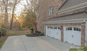 17001 Turtle Point Rd, Charlotte, NC 28278