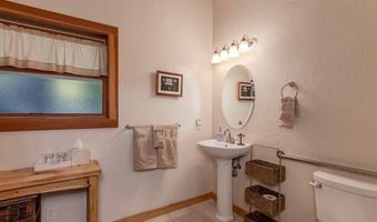 1343 Oak Cir, Arnold, CA 95223