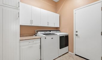 146 W BLUE LAGOON Dr, Casa Grande, AZ 85122