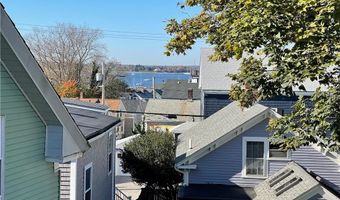 29 Anthony St, Newport, RI 02840