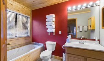 71 Forgotten Trl, Amalia, NM 87512