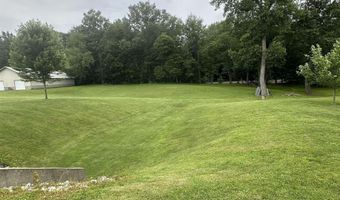 6 County Road 70 E, Bloomfield, IN 47424