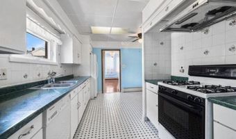 12 N Tallahassee Ave, Atlantic City, NJ 08401