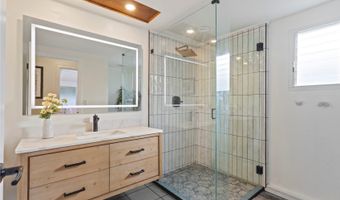32 Pilipu Pl A, Kailua, HI 96734