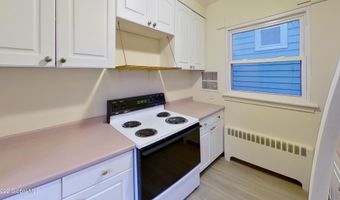 31 Parkwood St Apt 3, Albany, NY 12208