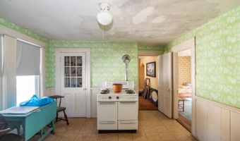 181 Auburn St, Manchester, NH 03103