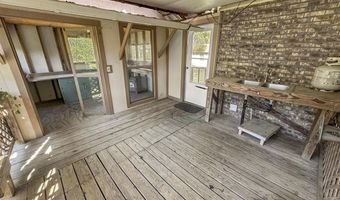 1560 NE Bens Trl, Brookhaven, MS 39601