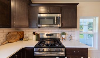 7628 Warner St, Allendale, MI 49401