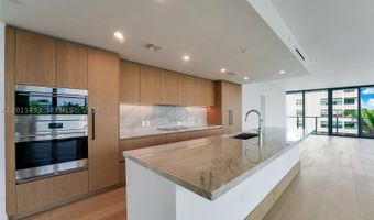 1177 Kane Concourse 405, Bay Harbor Islands, FL 33154