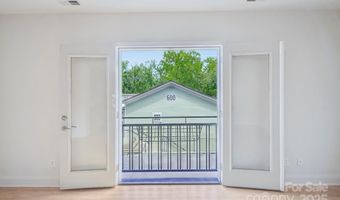 400 N Skyloft Dr 101, Asheville, NC 28801