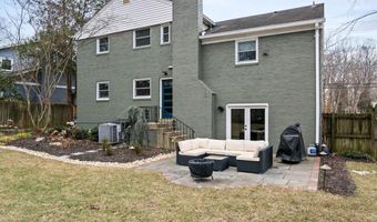 9817 FERNWOOD Rd, Bethesda, MD 20817