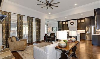 1001 Fairview Dr, Auburn, AL 36830