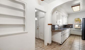 1182 S Meridian St, Blackfoot, ID 83221