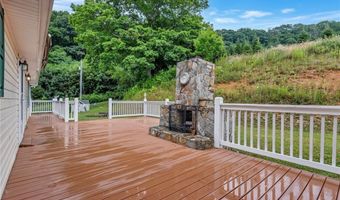 118 Paupers Ridge Ln, Banner Elk, NC 28604