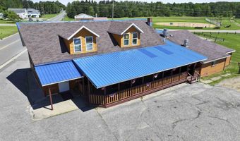 498 US HIGHWAY 8, Armstrong Creek, WI 54103