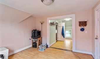 317 N Winooski Ave, Burlington, VT 05401