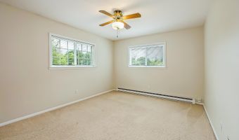 1670 Tudor Dr, Ann Arbor, MI 48103