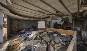 109 S 4th St, Basin, WY 82410