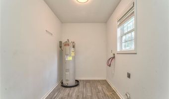 460 Broad St, Tallapoosa, GA 30176